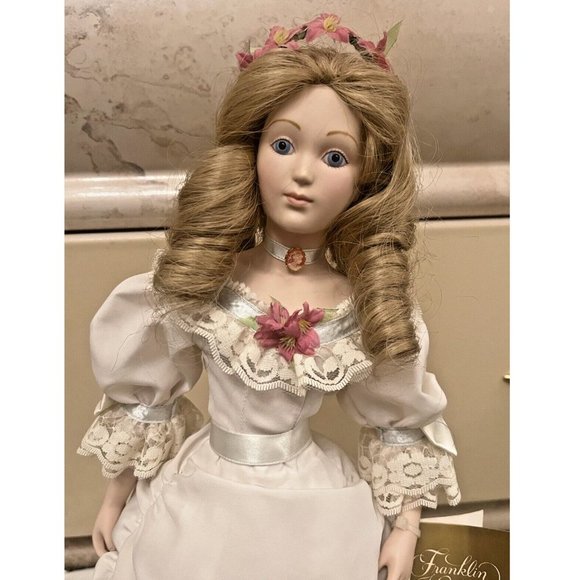 VINTAGE MINT #10 FRANKLIN HEIRLOOM 17" PORCELAIN DOLL WEDDING DRESS LACE FLOWERS - Picture 2 of 11